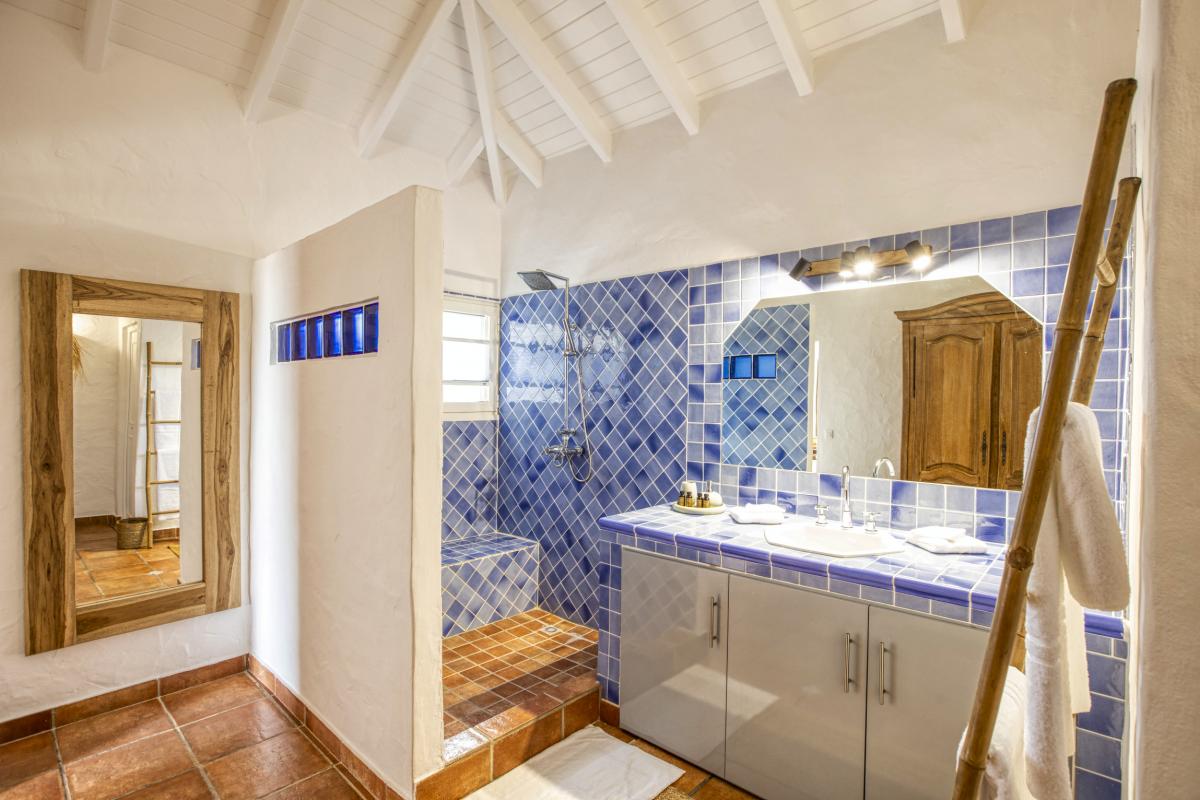 24 Location villa Terres Basses Saint Martin_sdb 2